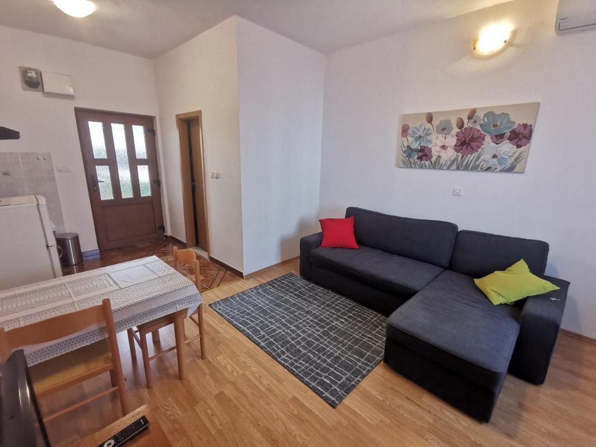 Uncle Apartment Makarska Extérieur photo